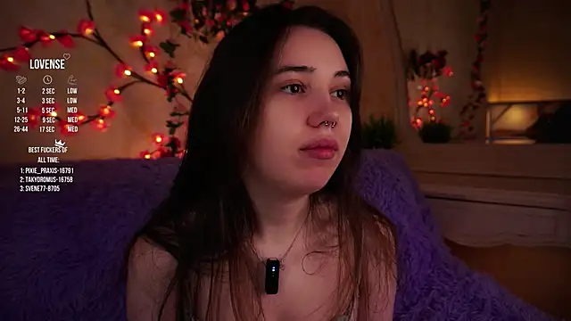 Snapshot of GillianDowdey chatting on 18, 11, 2025 GillianDowdey online show from 18, 11, 2025