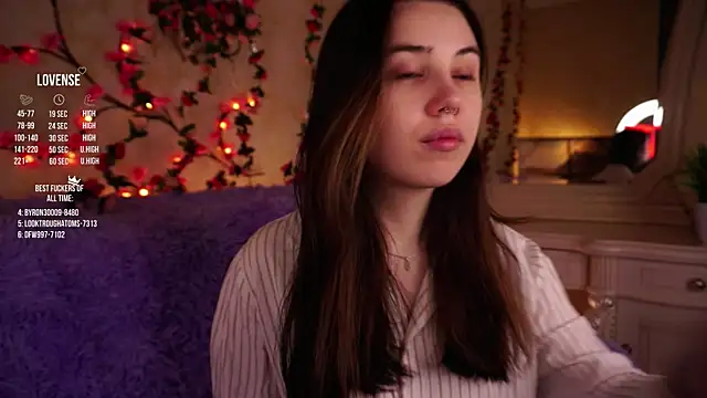 Snapshot of GillianDowdey chatting on 30, 10, 2025 GillianDowdey online show from 30, 10, 2025