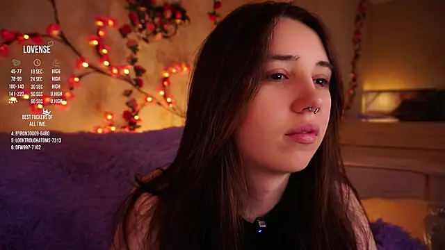 Snapshot of GillianDowdey chatting on 14, 11, 2025 GillianDowdey online show from 14, 11, 2025