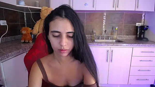 Snapshot of anna_alvarez chatting on 13, 7, 2026 anna alvarez online show from 13, 7, 2026