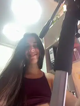Snapshot of anna_alvarez chatting on 8, 7, 2026 anna alvarez online show from 8, 7, 2026