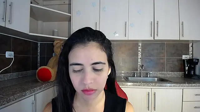 Snapshot of anna_alvarez chatting on 21, 7, 2026 anna alvarez online show from 21, 7, 2026