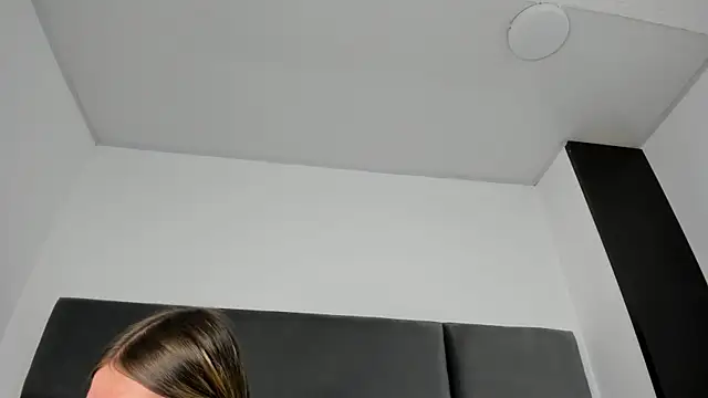 Lizz Luna online show from 29, 11, 2025