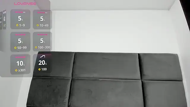 Lizz Luna online show from 25, 9, 2025