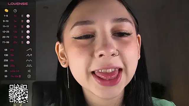 AislyEmbury online show from 29, 10, 2025