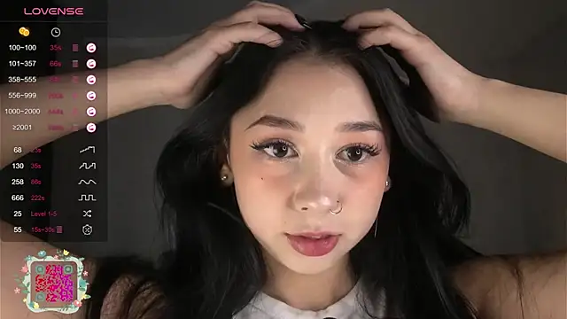 AislyEmbury online show from 22, 10, 2025