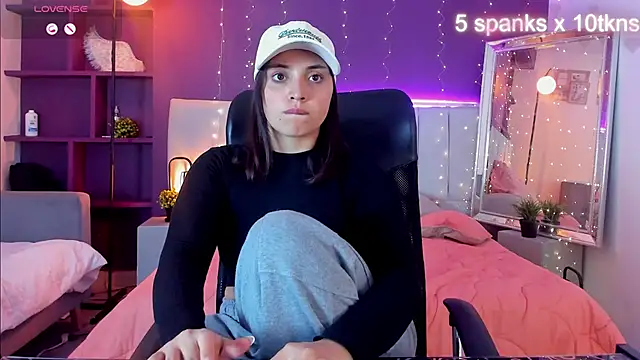 VickyBuunny online show from 15, 3, 2025
