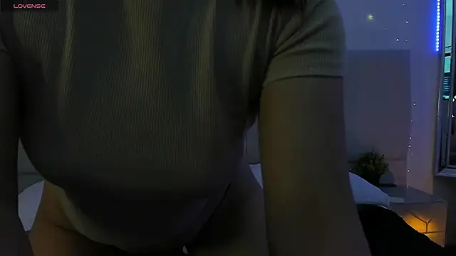 VickyBuunny online show from 24, 2, 2025