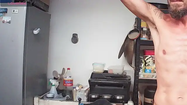 Snapshot of hornyhippies0080 chatting on 3, 3, 2026 hornyhippies0080 online show from 3, 3, 2026