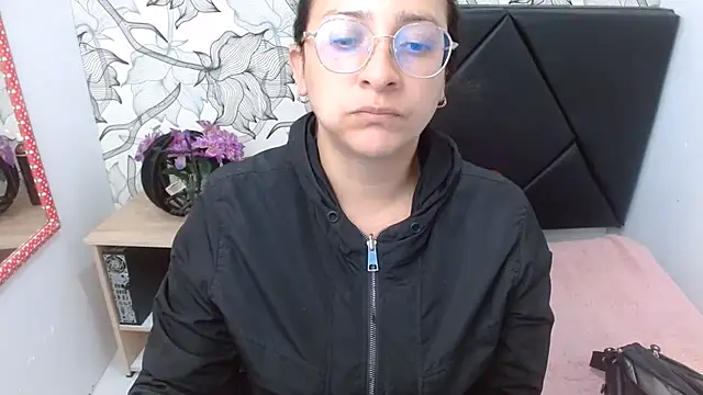sarax ximena online show from 16, 7, 2026