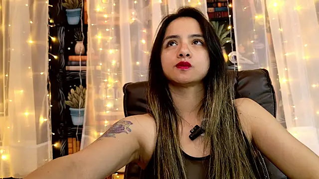 julietta   jackson online show from 8, 5, 2026