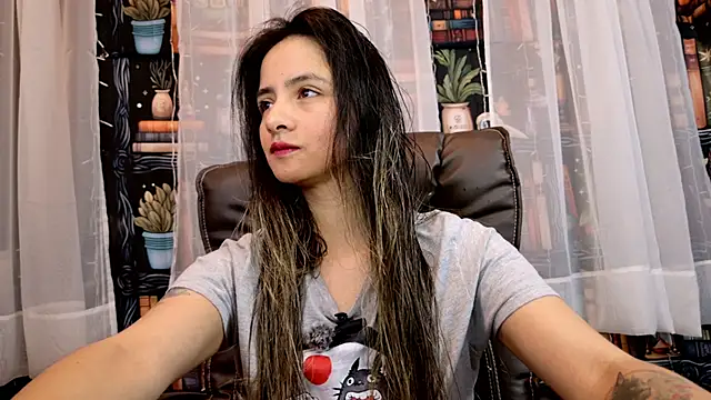 julietta   jackson online show from 16, 5, 2026