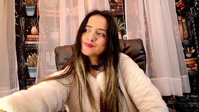 julietta   jackson online show from 13, 5, 2026