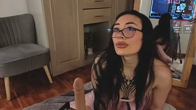aprildreams19 online show from 6, 6, 2026