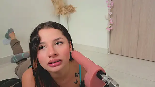 Mia adams66 online show from 2, 10, 2025