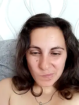 ShelaDiass online show from 15, 10, 2025