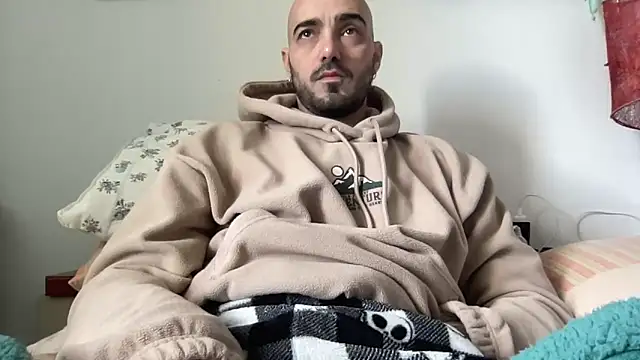 alessandromori91 online show from 24, 2, 2026