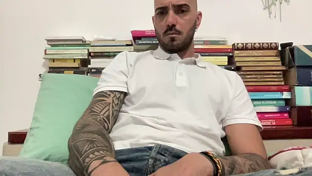 alessandromori91 online show from 14, 4, 2026