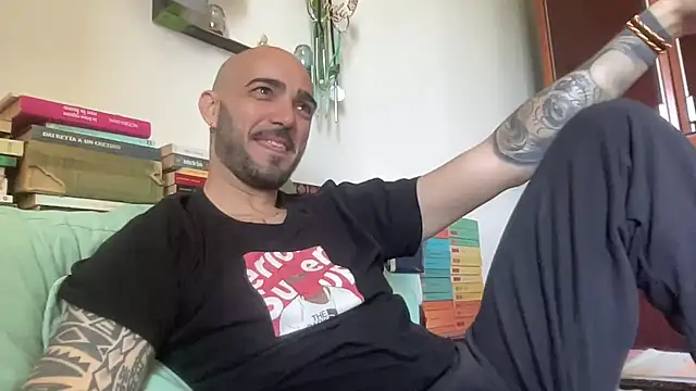 alessandromori91 online show from 24, 4, 2026