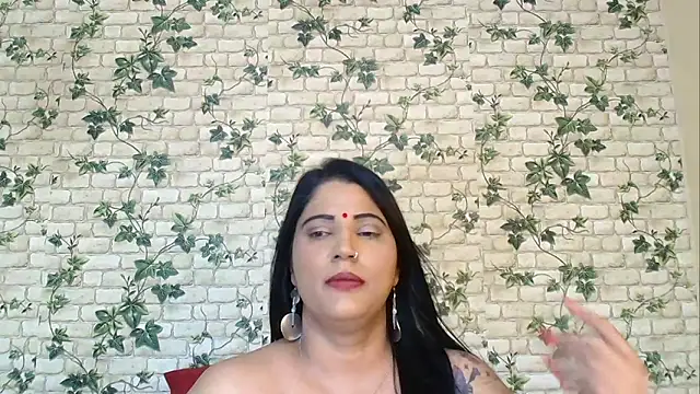 Snapshot of XIndianintimacy chatting on 13, 12, 2025 XIndianintimacy online show from 13, 12, 2025