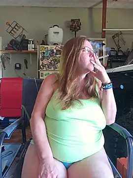 Snapshot of MsShelby40 chatting on 23, 6, 2026 MsShelby40 online show from 23, 6, 2026