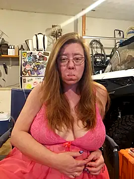 MsShelby40 online show from 15, 11, 2025