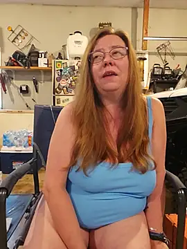 Snapshot of MsShelby40 chatting on 17, 6, 2026 MsShelby40 online show from 17, 6, 2026