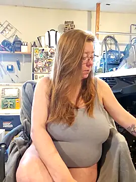 MsShelby40 online show from 20, 12, 2025