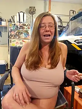 MsShelby40 online show from 25, 10, 2025