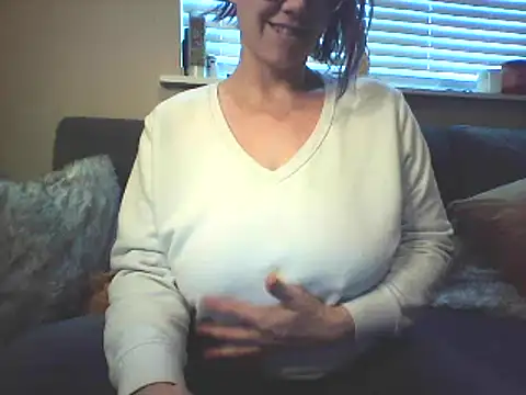 Big-Tits-McGee online show from 17, 2, 2025
