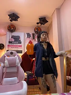 Violetta Suky online show from 24, 10, 2025