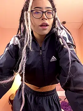 Violetta Suky online show from 8, 10, 2025