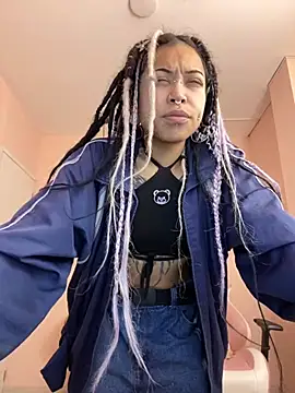 Violetta Suky online show from 9, 10, 2025