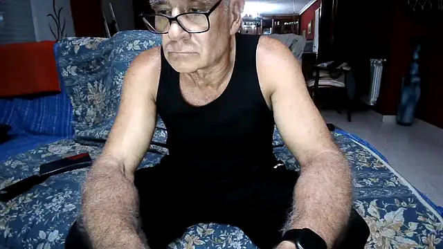 Snapshot of maduroguapo chatting on 17, 5, 2026 maduroguapo online show from 17, 5, 2026