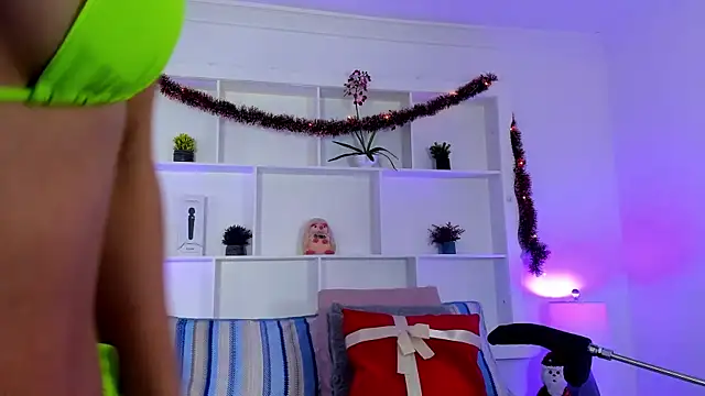 Jenifer Diaz online show from 15, 12, 2025