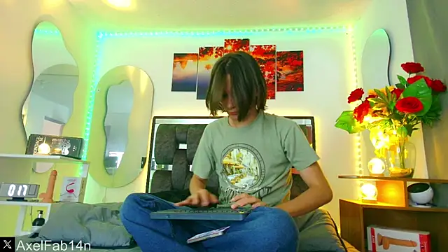 Alex and Fabian online show from 9, 2, 2025