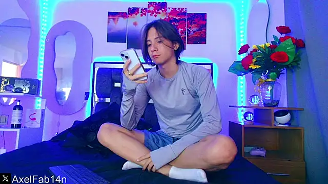 Alex and Fabian online show from 7, 2, 2025