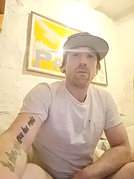 Crookedcook82xh online show from 23, 3, 2026