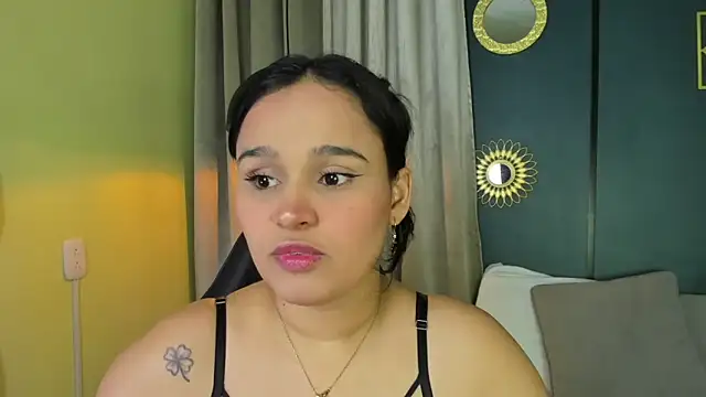 lia sexx19 online show from 15, 4, 2026