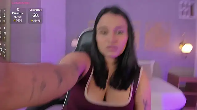 lia sexx19 online show from 8, 7, 2026