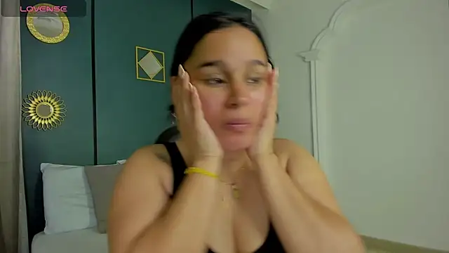 lia sexx19 online show from 18, 4, 2026