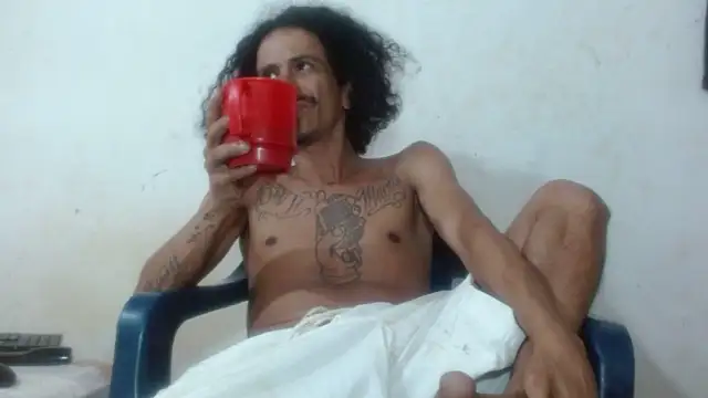 damian bottom bigcock online show from 12, 2, 2026