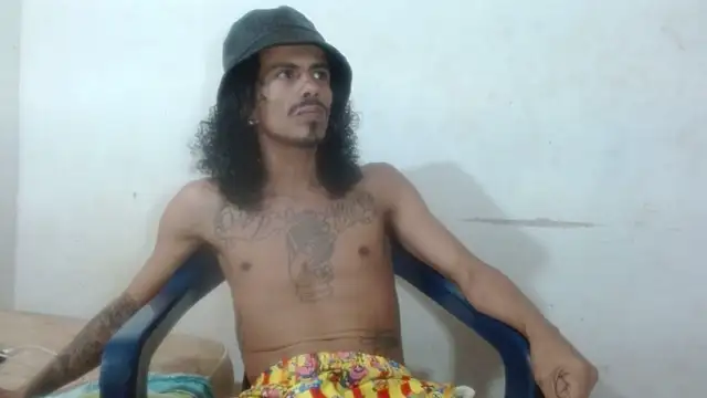 damian bottom bigcock online show from 9, 2, 2026