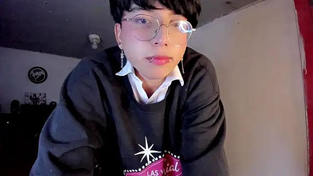 AnggelONfiree online show from 1, 2, 2026