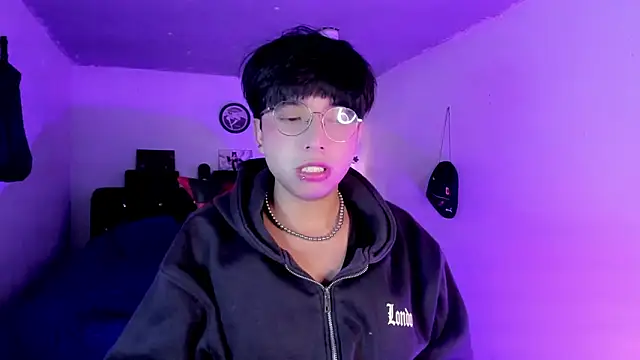 AnggelONfiree online show from 11, 2, 2026