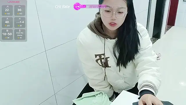 luoxuwen online show from 10, 2, 2025