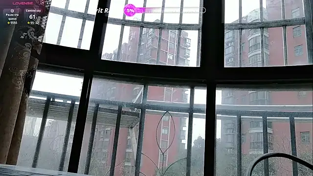 Snapshot of luoxuwen chatting on 1, 2, 2026 luoxuwen online show from 1, 2, 2026