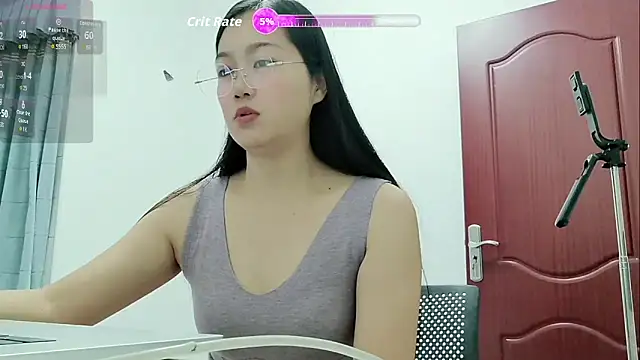 luoxuwen online show from 29, 10, 2025