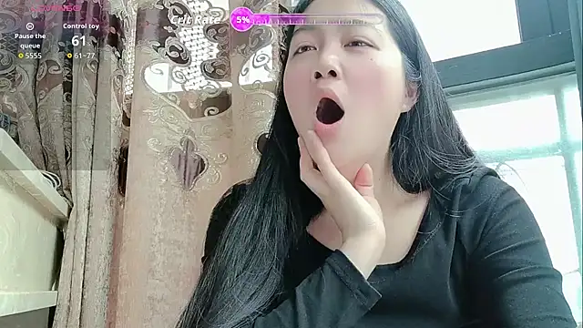 luoxuwen online show from 29, 3, 2026