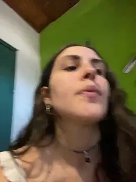 Snapshot of isadelasestrellas chatting on 26, 6, 2026 isadelasestrellas online show from 26, 6, 2026